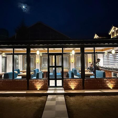 De Elaaf The Luxury Stay Srīnagar Exteriör bild